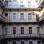 R69 Apartment